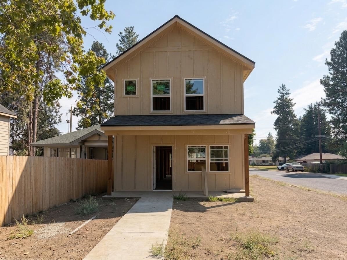 Property Photo:  6100 N Stevens St  WA 99205 