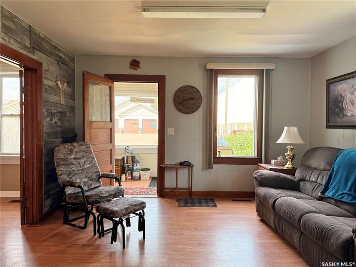 Property Photo: 309 Railway Avenue W SK S0L 2N0