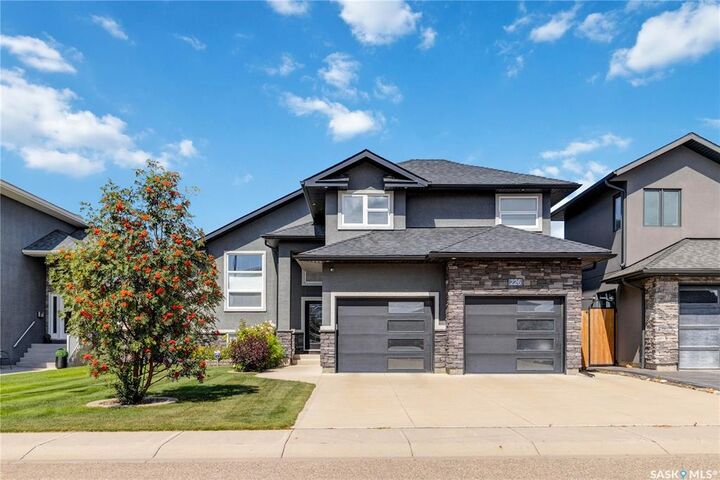 226 Mahabir Court — photo 1