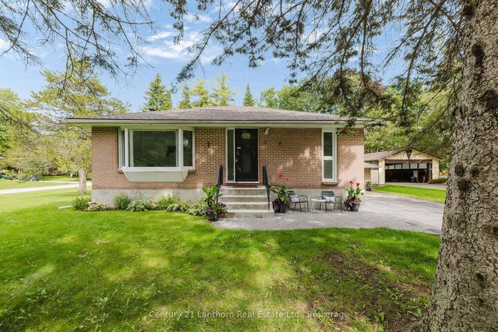 Property Photo: 23 Wood Street ON K8V 5P6