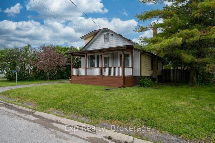 Property Photo: 525 Cannifton Road N ON K0K 1V0