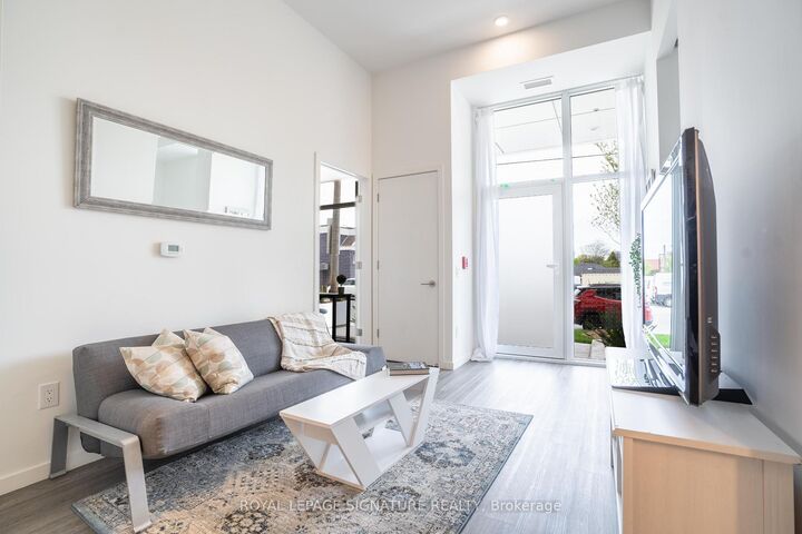 Property Photo:  148 Wesley Street  ON M4Y 1J3 