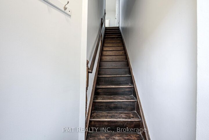 Property Photo:  2045 Davenport Road Upper  ON M6N 1C5 