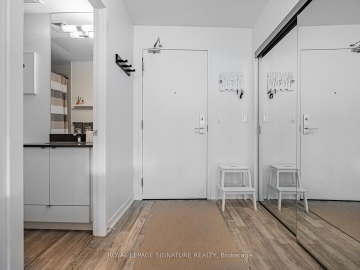 Photo de la propriété:  51 East Liberty Street 2102  ON M6K 3P8 