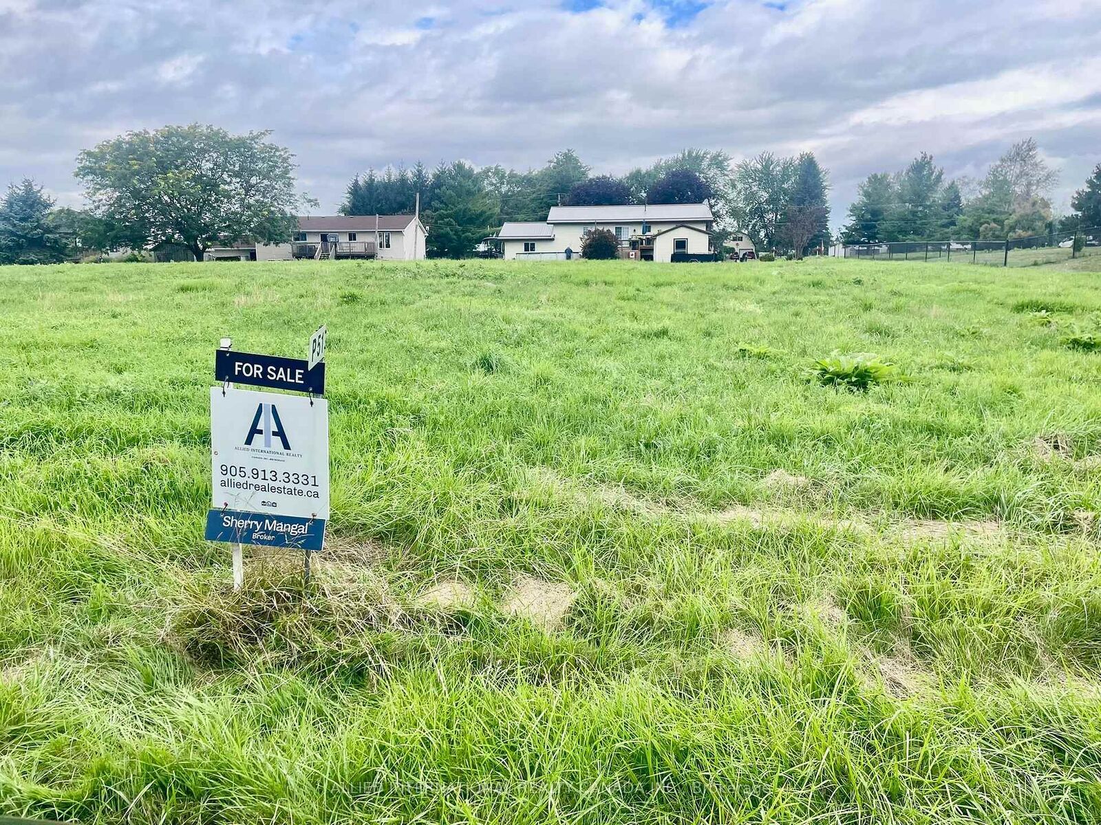 Photo de la propriété:  Lot 51 Bayview Drive  ON K7R 3K8 