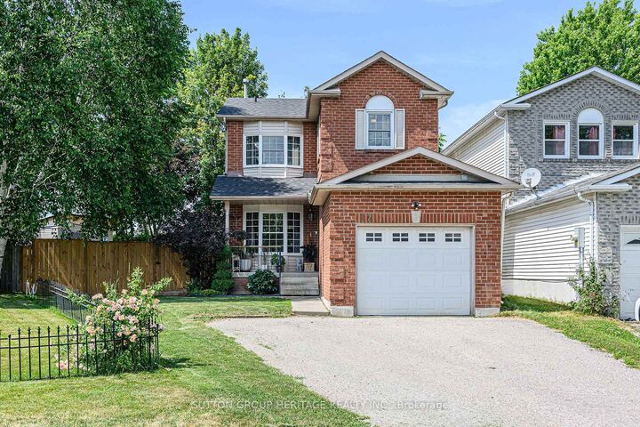 12 Curtis Court — photo 1