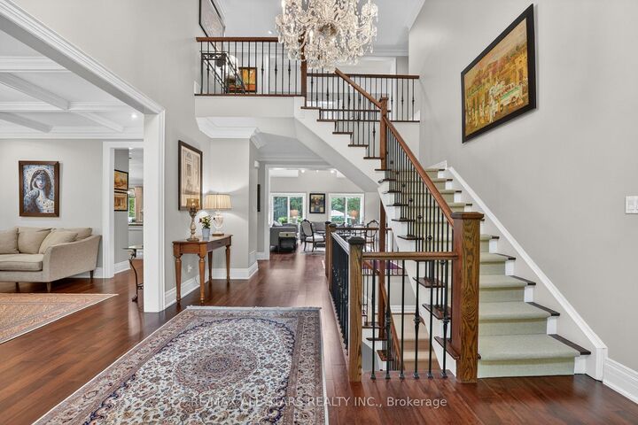 Property Photo: 3 Bridgewater Drive ON L4E 3N4