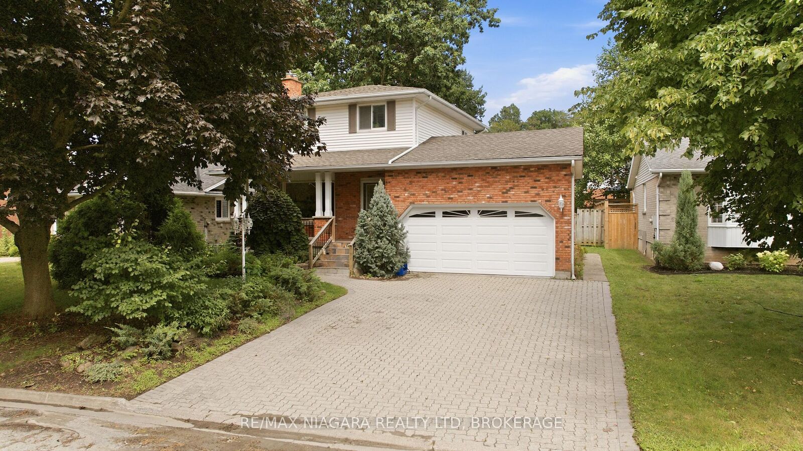 Property Photo: 7435 Petrullo Court ON L2H 2K4