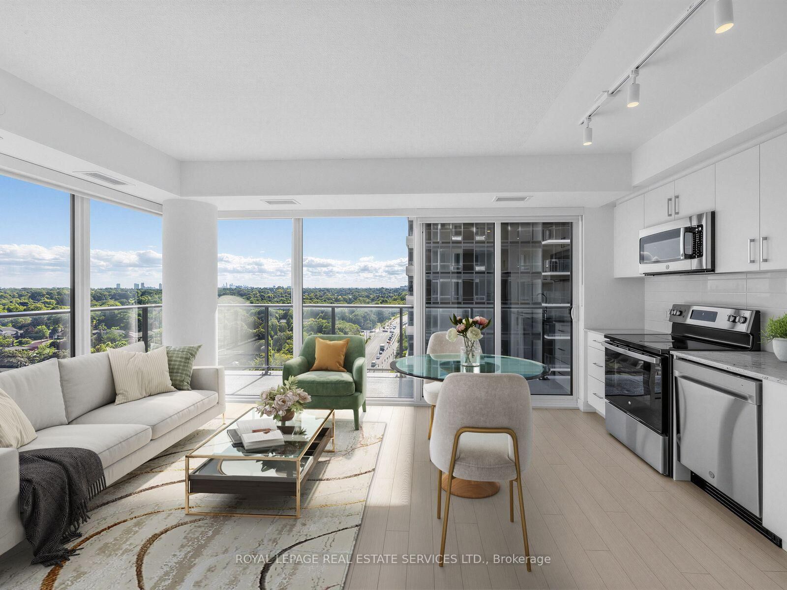 Property Photo:  4010 Eglinton Avenue W 1315  ON M9A 0G5 