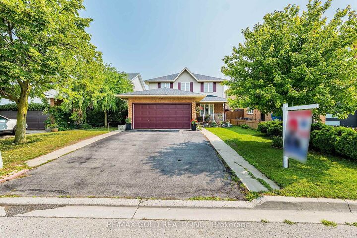 6 Moffatt Lane — photo 1