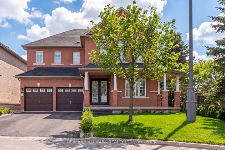 57 Saint Nicholas Crescent — photo 1