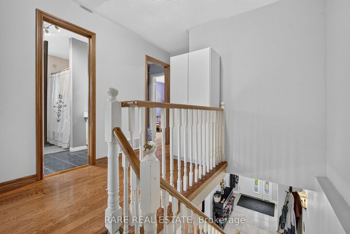 Property Photo: 25 Edgewood Crescent ON L0M 1N0