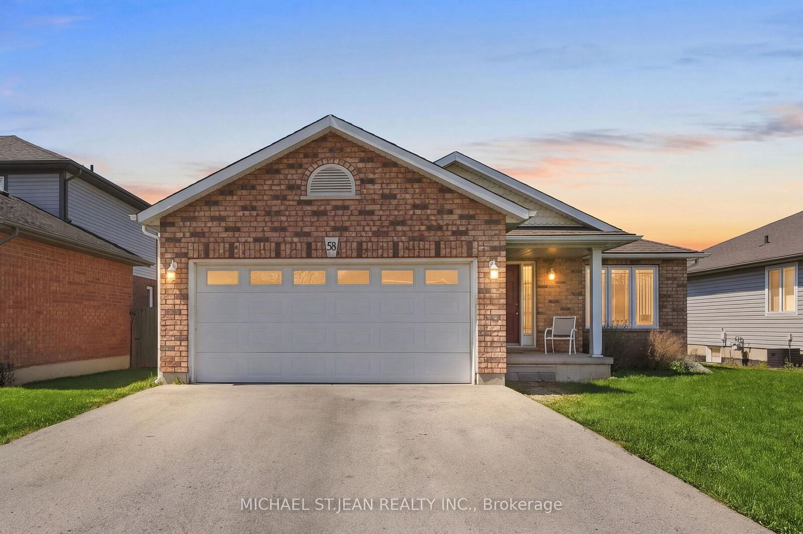 Property Photo:  58 Saturn Road  ON L3K 6E1 