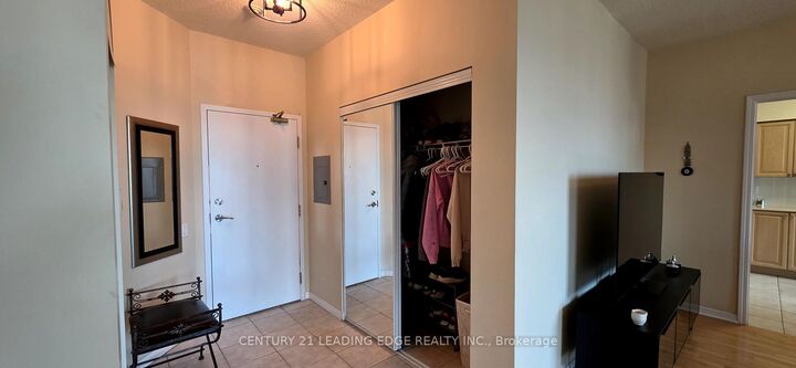 Photo de la propriété: 33 Empress Avenue Ph203 ON M2N 6Y7