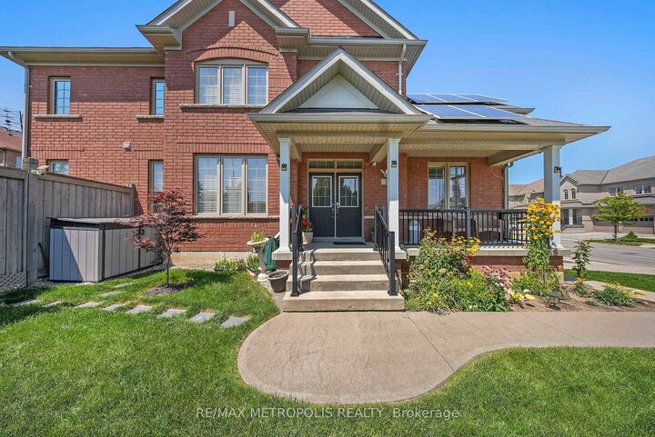 Property Photo:  2 Brentwick Drive  ON L6X 3B3 