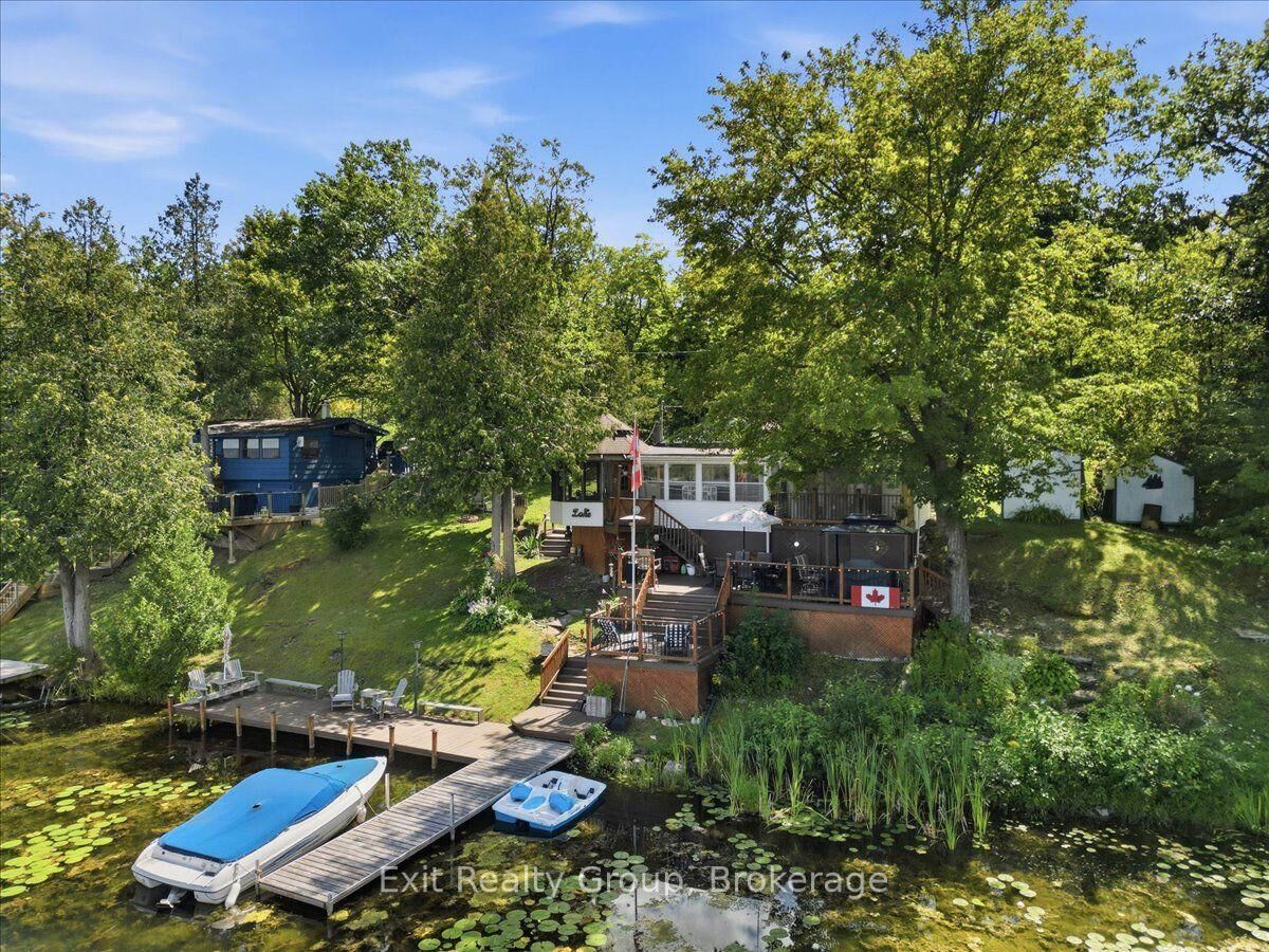 Property Photo:  82 Canal Road  ON K0L 1L0 