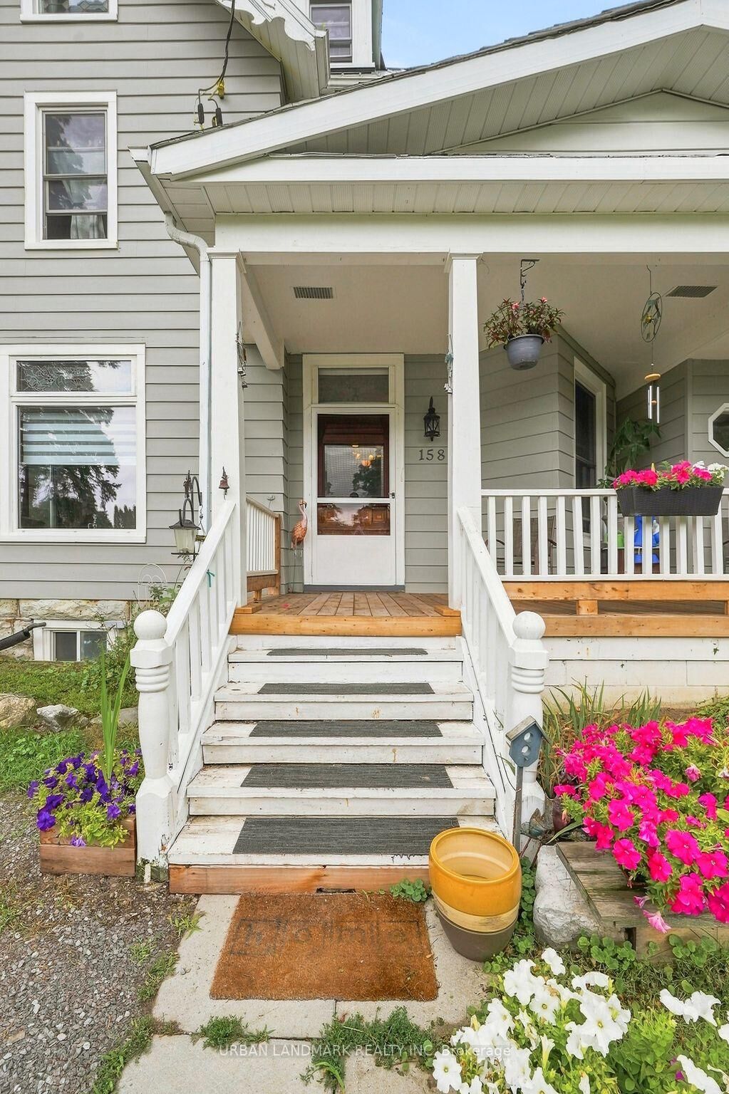 Property Photo:  158 St Lawrence Street E  ON K0K 2K0 