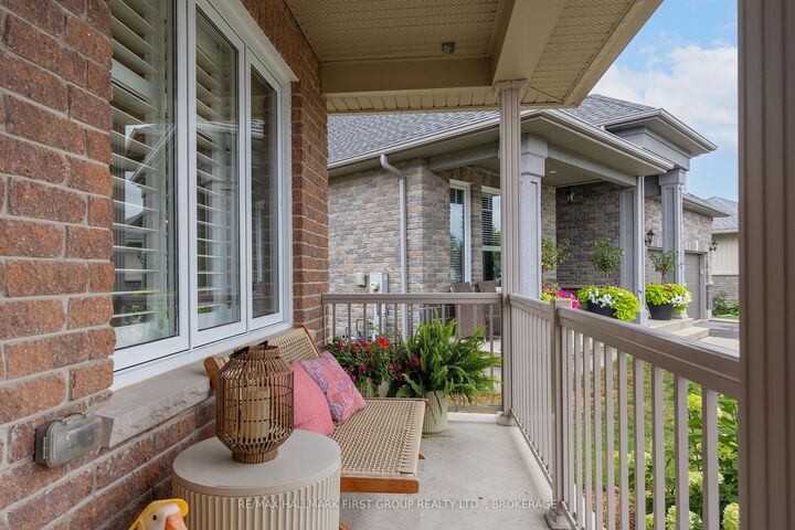 Property Photo: 1286 Mazzolin Crescent ON K7P 0G6