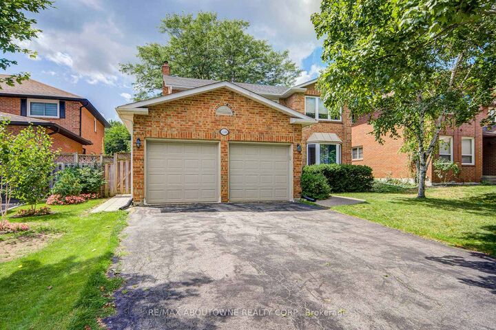 Property Photo:  1108 Notley Crescent Lower  ON L6M 1H4 