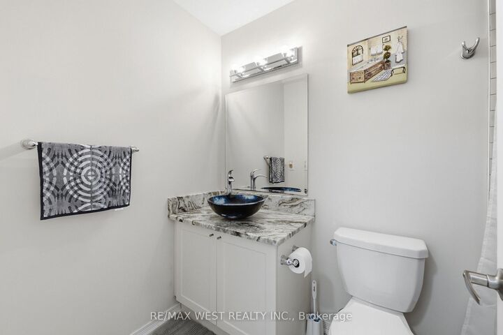 701 Homer Watson Boulevard 35 — photo 1