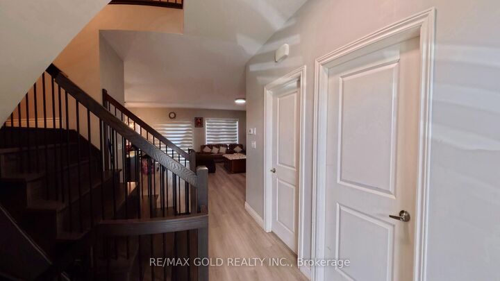 Property Photo: 246 Jeanine Street N ON P3B 0E5