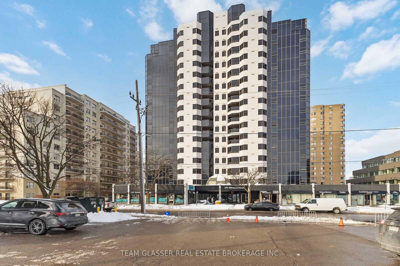 Property Photo:  675 Richmond Street 1211  ON N6A 5X4 