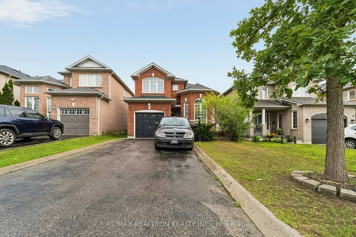 58 Lurosa Crescent — photo 1