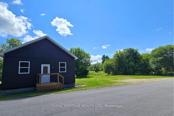 Property Photo: 1009 Elm Tree Road ON K0H 1B0