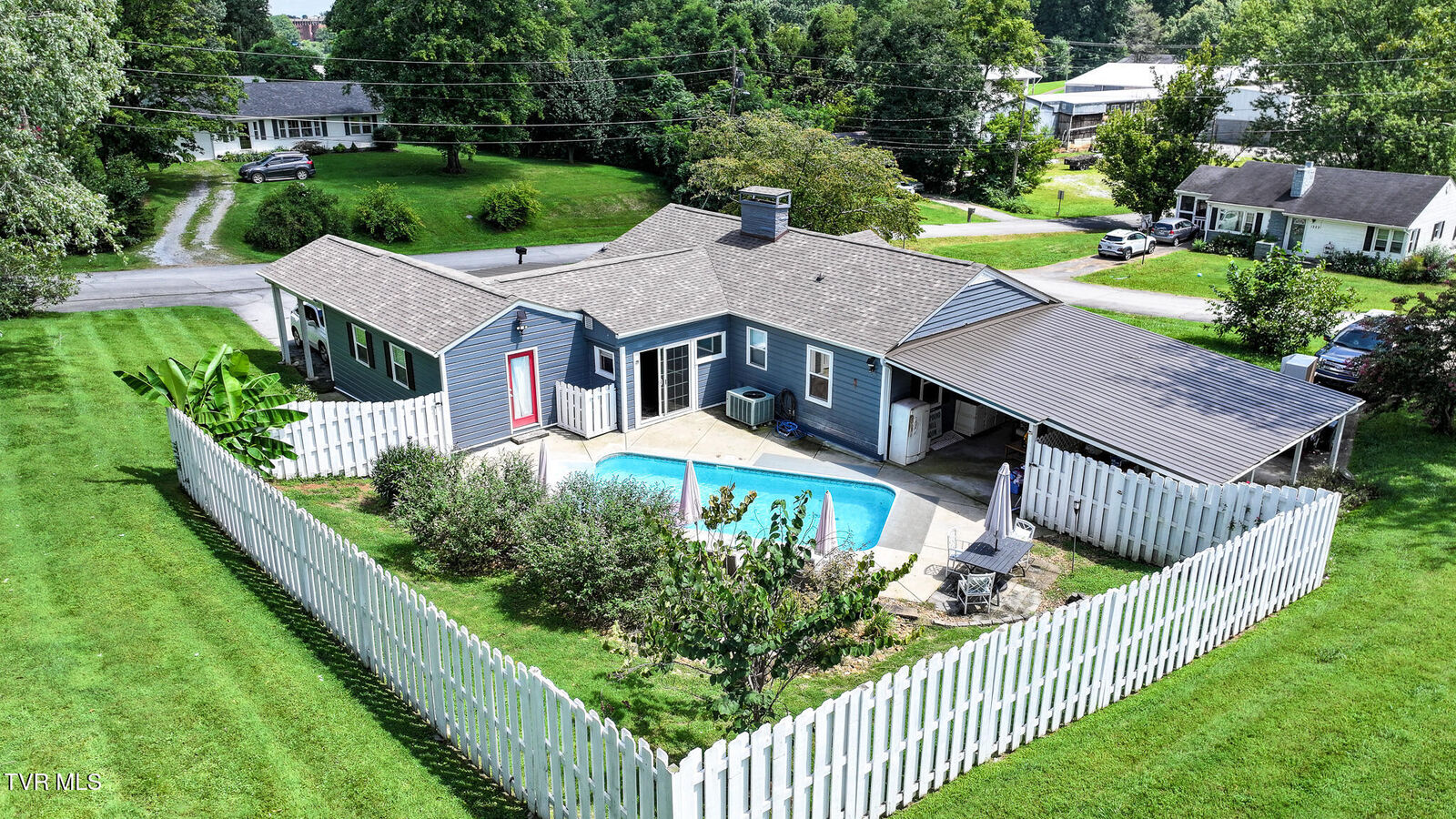 Property Photo:  1223 Eastview Lane  TN 37745 
