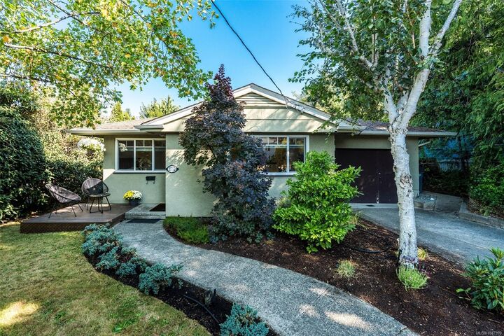 1752 Kisber Ave — photo 1