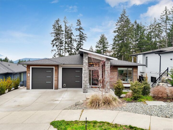 Property Photo: 6245 Highwood Dr BC V9L 0H5