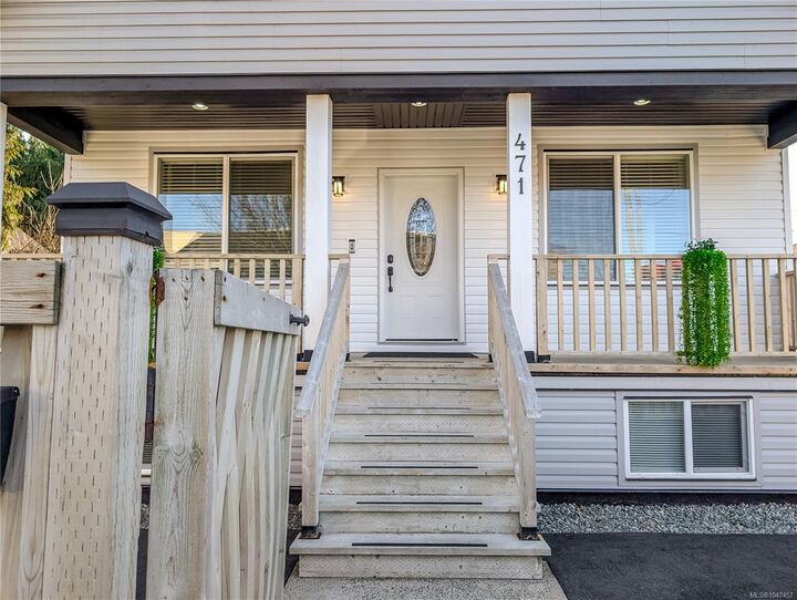 Property Photo: 471 Selby St BC V9R 2R6