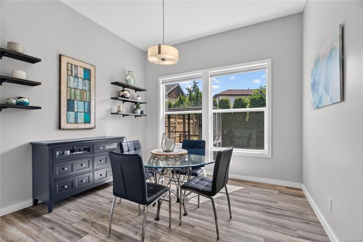 Property Photo: 923 Randall Pl BC V9B 5W1