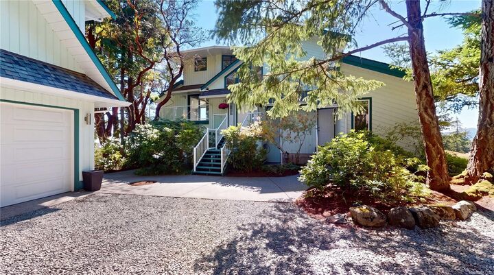 Property Photo: 867 Walfred Rd BC V9C 2P1