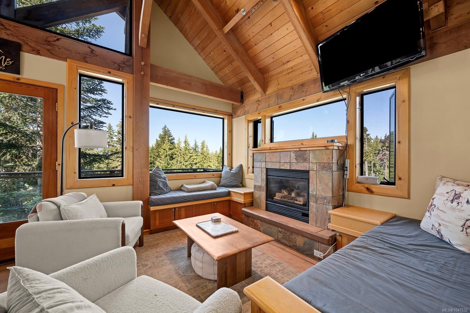 Property Photo:  1381 Henry Rd #A  BC V9N 7J3 