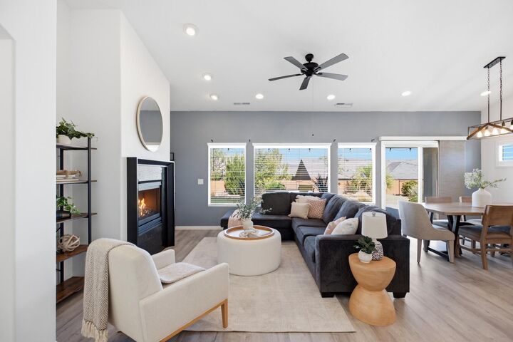 Property Photo:  4206 S Painted Finch Dr  UT 84790 