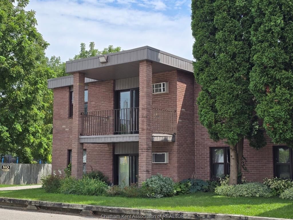 Property Photo: 12 Montgomery Drive A207 ON N8A 5B5