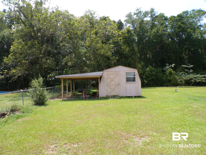 Property Photo:  12199 Fernwood Dr  AL 36535 