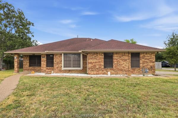 Property Photo: 3727 Ravenwood Drive TX 77802