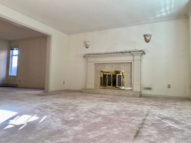 Property Photo: 469 W 40 Avenue BC V5Y 2R5