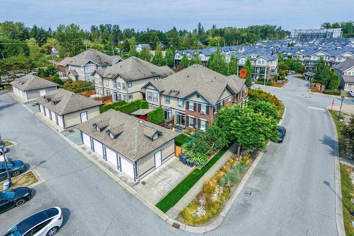 Property Photo: 20832 70 Avenue 1 BC V2Y 0G1