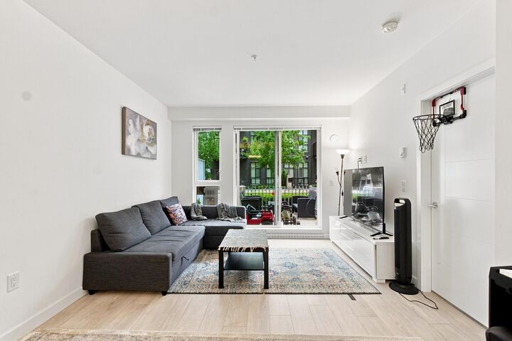 Property Photo: 13963 105 Boulevard 118 BC V3T 0M9