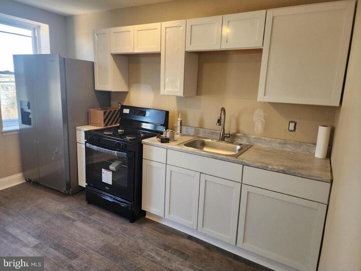 Property Photo: 2127 Greenmount Avenue MD 21218