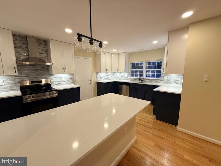 Property Photo: 3432 Ethel Court VA 22003