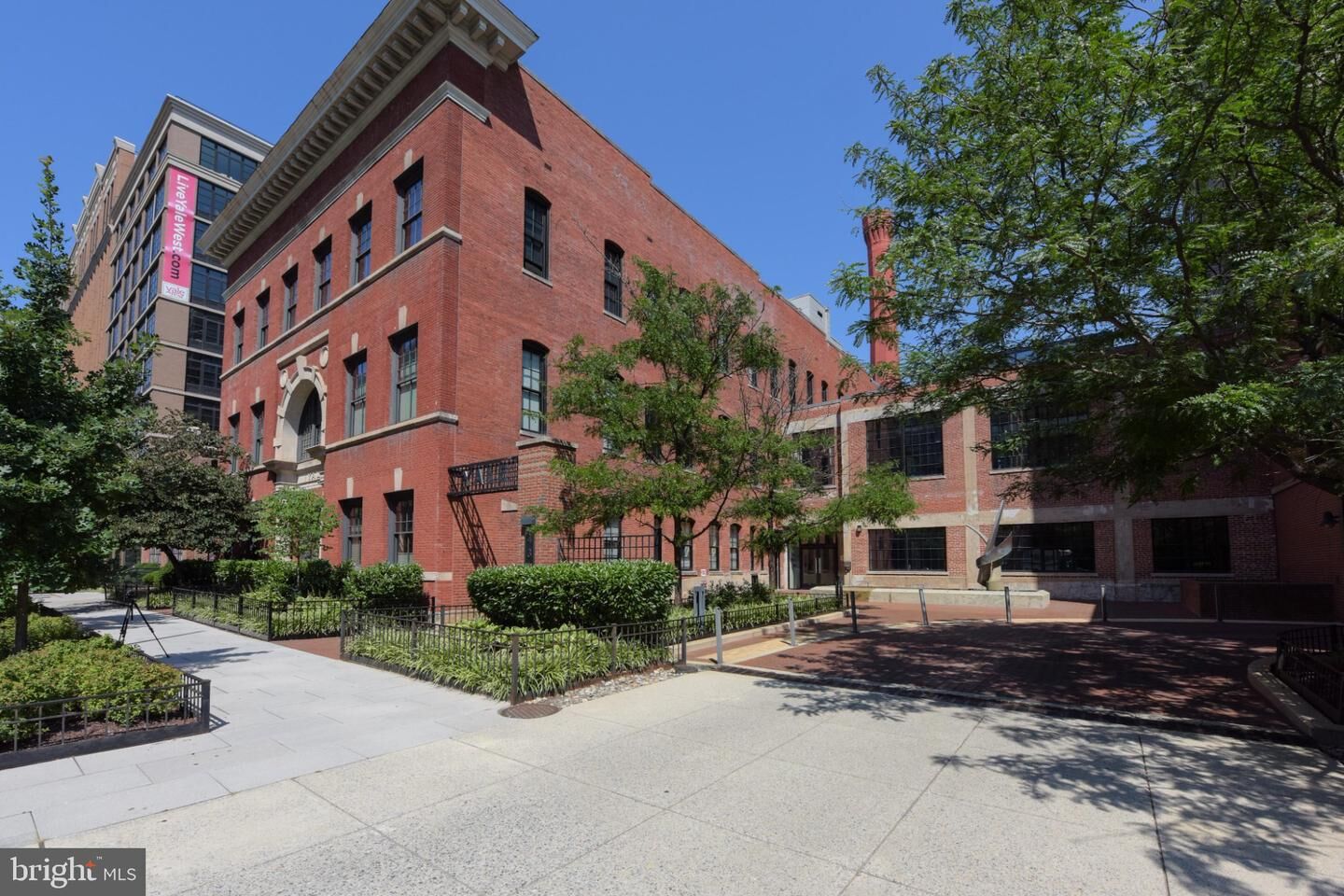 Property Photo: 437 New York Avenue NW 204 DC 20001