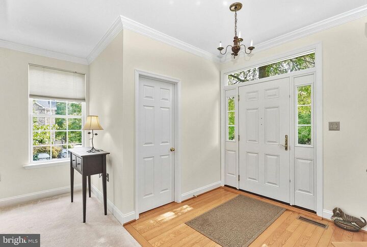 Property Photo:  401 Leeds Ridge Court  VA 20132 