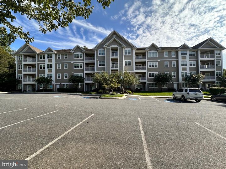 Property Photo:  901 Macphail Woods Crossing 1I  MD 21015 