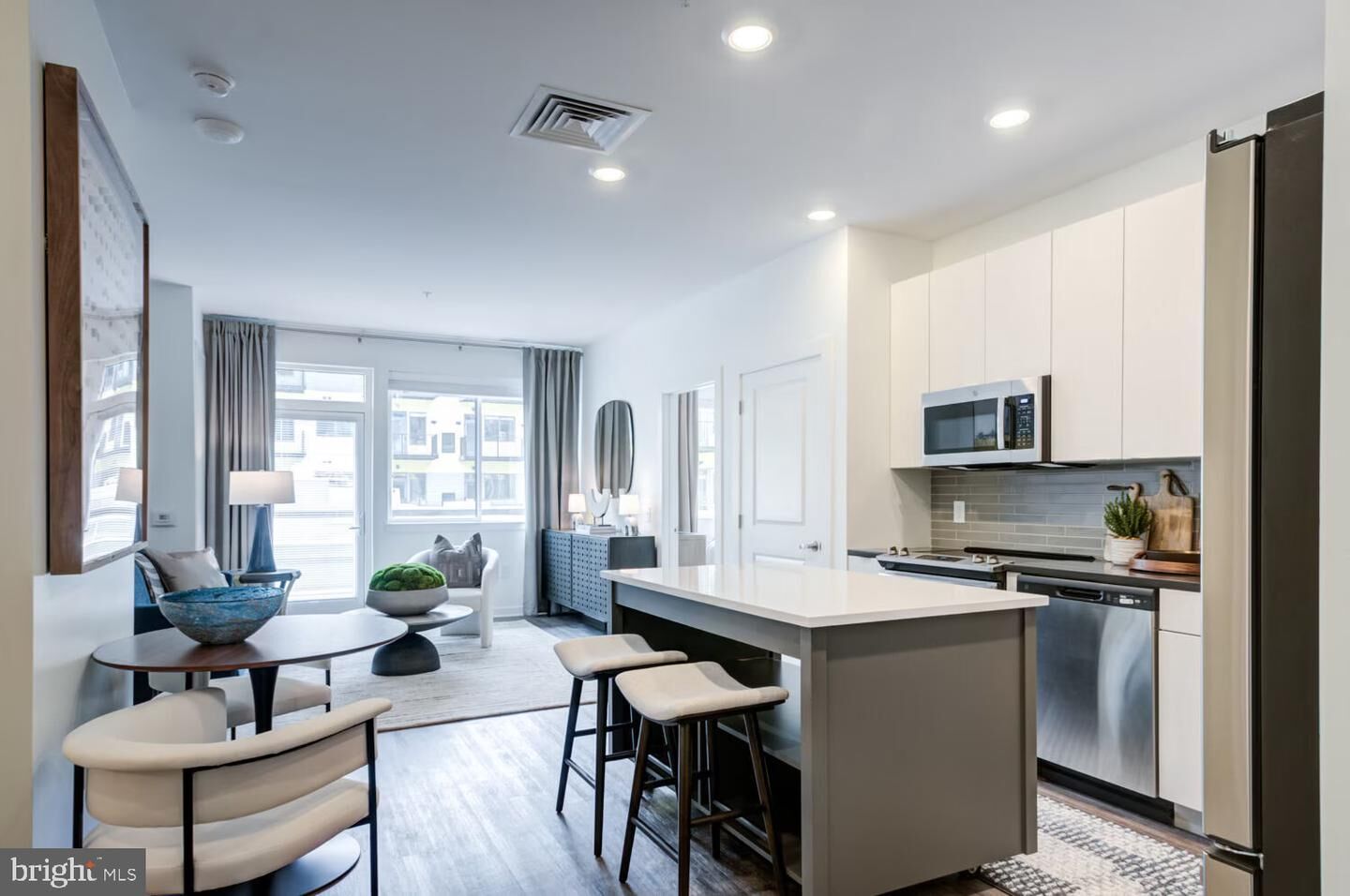 Property Photo: 503-29 N Columbus Boulevard 1251 PA 19123