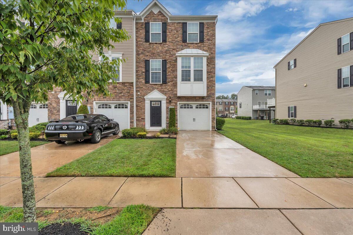 Property Photo:  111 Village Green Lane  NJ 08081 