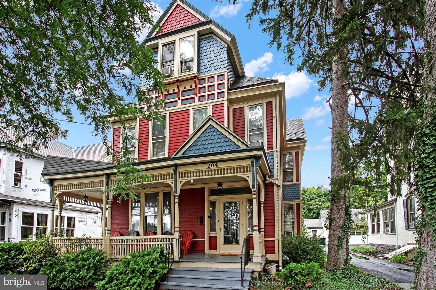 Property Photo:  204 Carlisle Street  PA 17325 